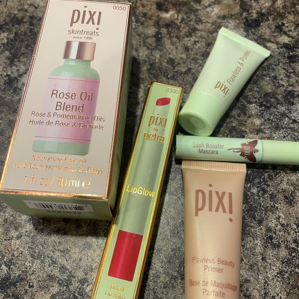 Pixi mixed lot & Bonus Face Mask